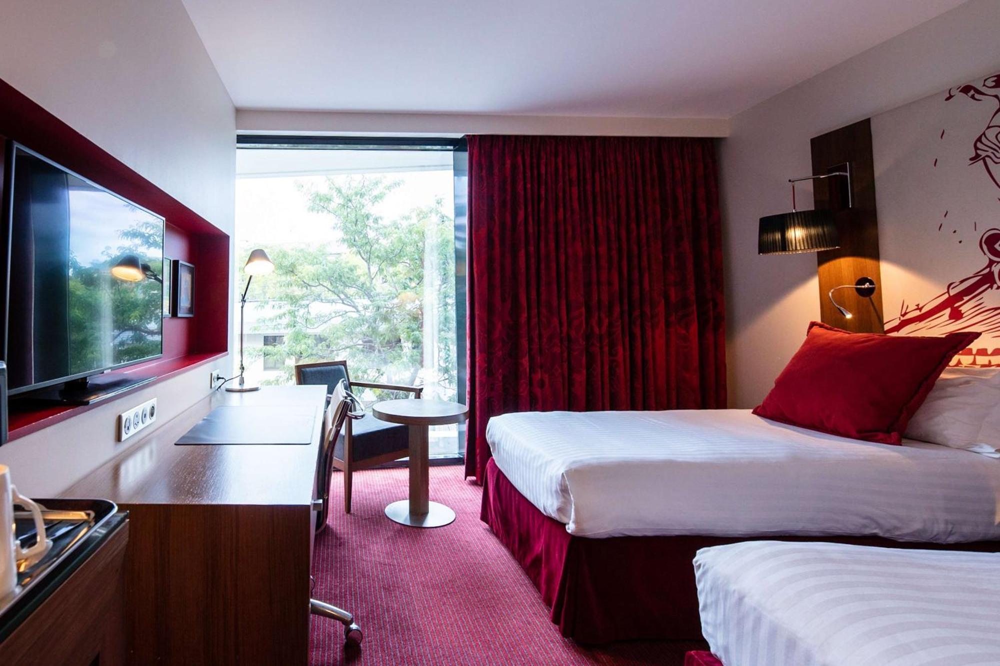 Radisson Blu Hotel, Montpellier Ngoại thất bức ảnh